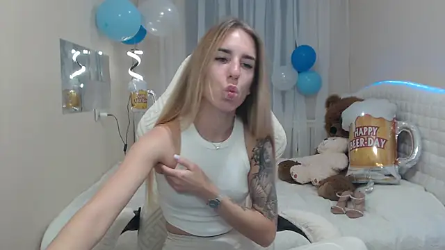 DeboraHorny online show from 09/22/25, 06:04
