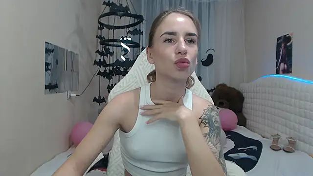 DeboraHorny online show from 10/11/25, 06:01