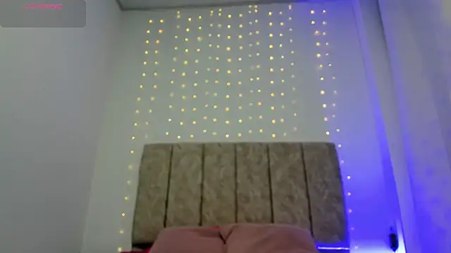 Snapshot of Danny__Smith chatting on 10/25/25, 10:34 Danny Smith online show from 10/25/25, 10:34