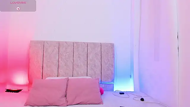 Snapshot of Danny__Smith chatting on 10/29/25, 10:28 Danny Smith online show from 10/29/25, 10:28