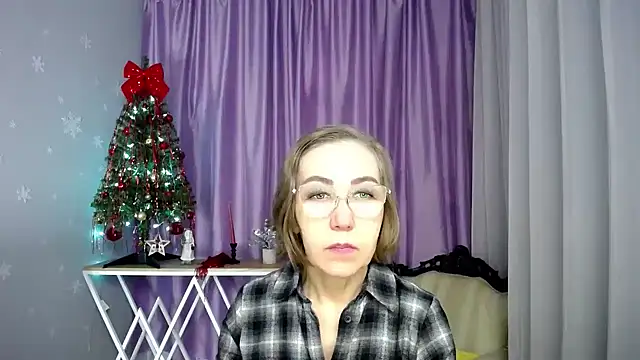 queen a n i online show from 02/25/26, 06:23