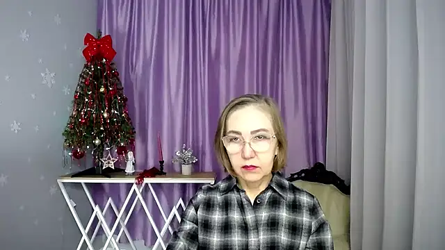 queen a n i online show from 02/26/26, 07:07