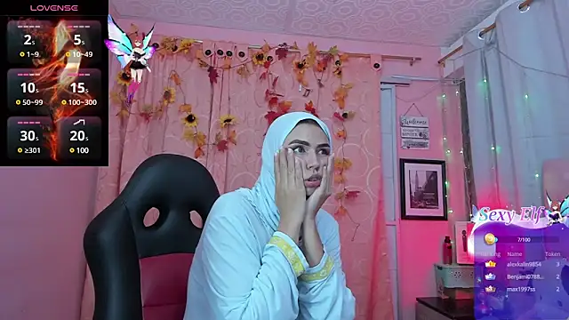 Snapshot of DarshaKhemu chatting on 02/28/25, 12:10 DarshaKhemu online show from 02/28/25, 12:10