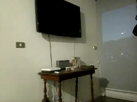 Snapshot of PenelopeSx chatting on 10/14/25, 09:32 PenelopeSx online show from 10/14/25, 09:32