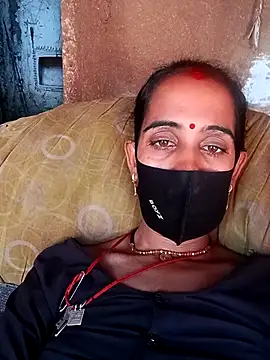 Snapshot of Mohni_Das chatting on 07/05/26, 06:31 Mohni Das online show from 07/05/26, 06:31