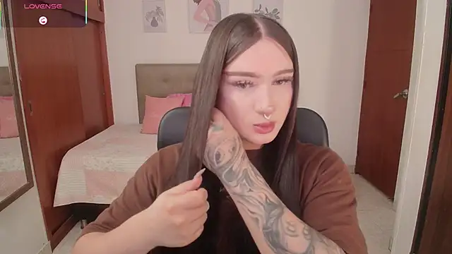 Miley Baker online show from 12/17/25, 02:01