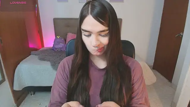 Miley Baker online show from 04/08/26, 12:49