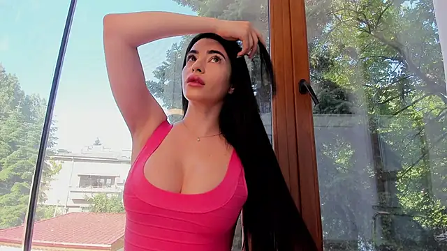 Naila18 online show from 05/25/26, 05:57