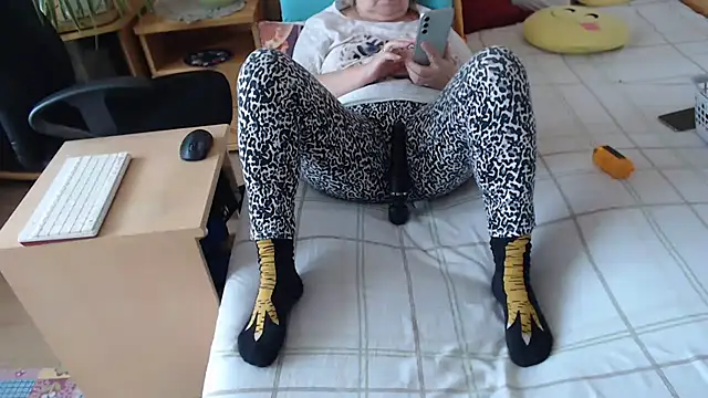 Snapshot of Margaret-milf chatting on 01/09/26, 09:56 Margaret-milf online show from 01/09/26, 09:56