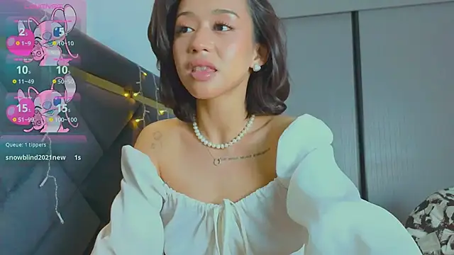 Mia Tin online show from 02/06/25, 12:59