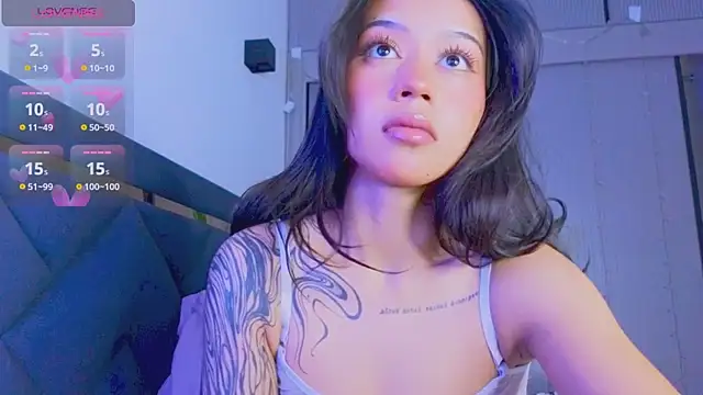 Snapshot of Mia_Tin chatting on 02/01/26, 01:09 Mia Tin online show from 02/01/26, 01:09