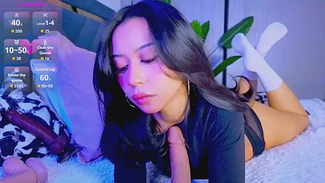 Snapshot of Mia_Tin chatting on 02/12/26, 08:59 Mia Tin online show from 02/12/26, 08:59