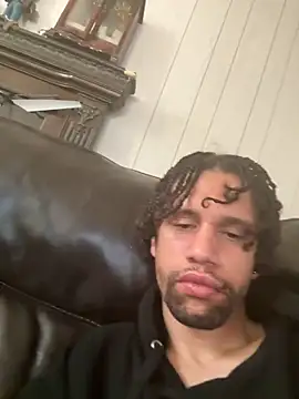 Snapshot of kingdennis6666 chatting on 09/15/25, 09:48 kingdennis6666 online show from 09/15/25, 09:48