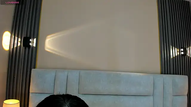 EYMI TOMSOM online show from 03/22/25, 03:52