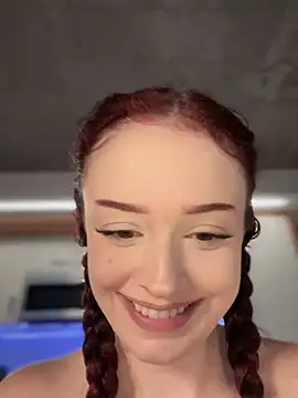 Snapshot of roxxxyrose chatting on 12/31/24, 11:39 roxxxyrose online show from 12/31/24, 11:39