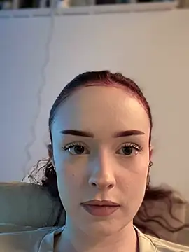 Snapshot of roxxxyrose chatting on 01/19/25, 01:10 roxxxyrose online show from 01/19/25, 01:10