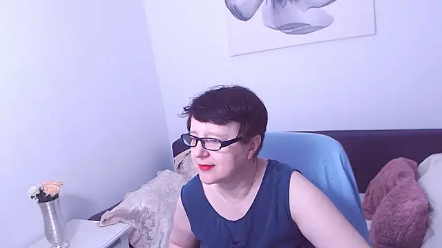 ChristaRose online show from 09/12/25, 01:28