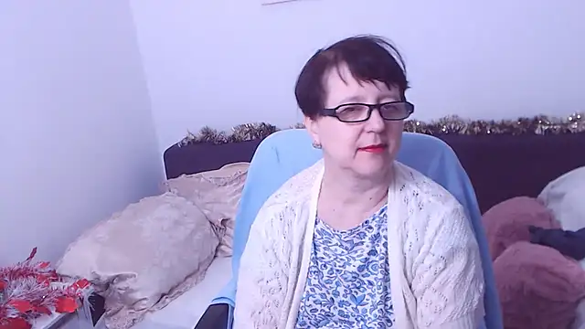 ChristaRose online show from 12/15/25, 02:16