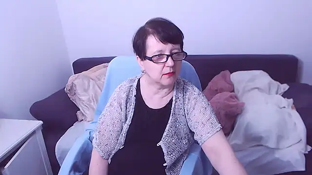 ChristaRose online show from 04/19/26, 06:10