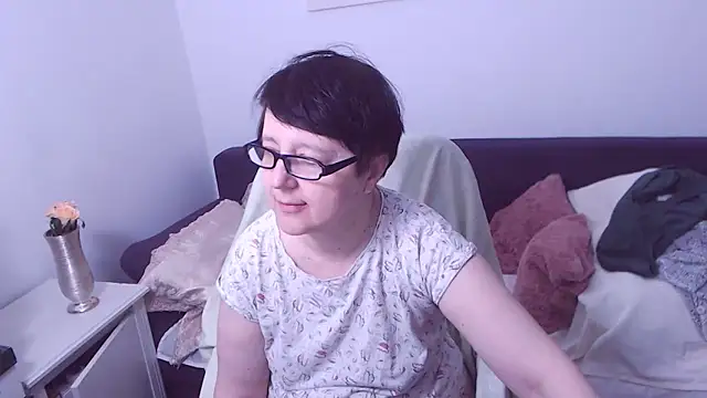 ChristaRose online show from 04/24/26, 06:54