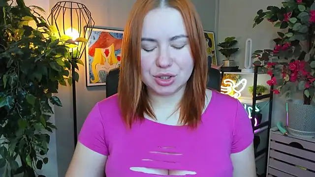 LAYLAxSTAR online show from 11/10/25, 07:29