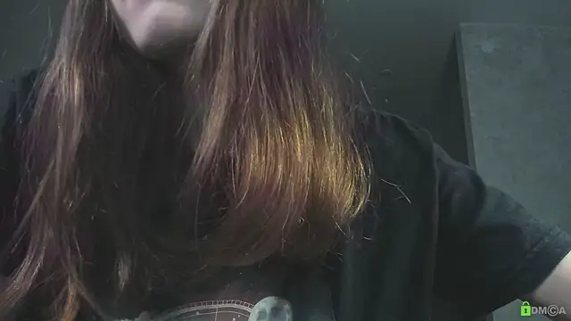 Courtney Luv online show from 12/18/25, 12:22