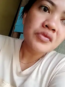 amariaxxx388 online show from 02/02/25, 10:17