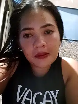 amariaxxx388 online show from 02/05/25, 12:06