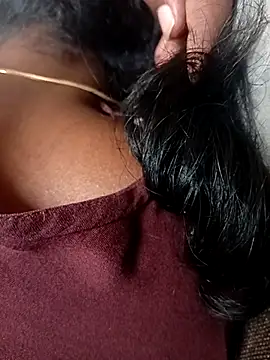 Snapshot of falooda288 chatting on 03/04/25, 05:11 falooda288 online show from 03/04/25, 05:11