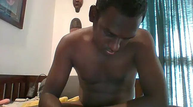 Snapshot of Slavebottombdsm09 chatting on 02/06/25, 03:59 Slavebottombdsm09 online show from 02/06/25, 03:59