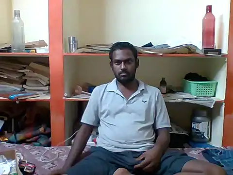 Snapshot of Slavebottombdsm09 chatting on 03/19/25, 07:38 Slavebottombdsm09 online show from 03/19/25, 07:38