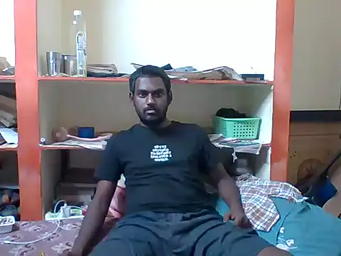 Snapshot of Slavebottombdsm09 chatting on 03/22/25, 06:58 Slavebottombdsm09 online show from 03/22/25, 06:58