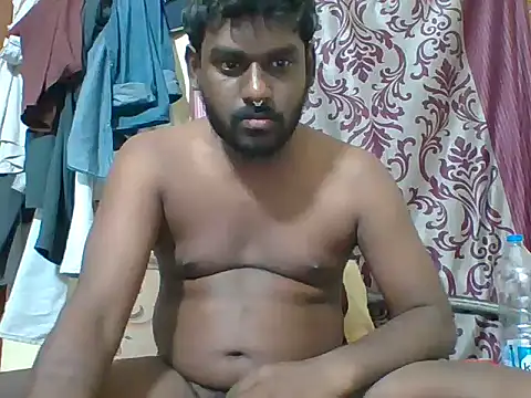 Snapshot of Slavebottombdsm09 chatting on 02/19/26, 07:21 Slavebottombdsm09 online show from 02/19/26, 07:21