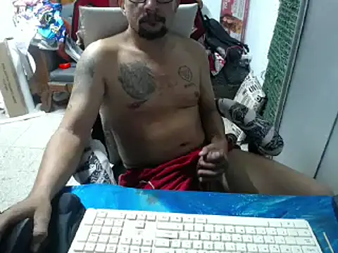 Snapshot of alexam_gal@xh chatting on 01/21/25, 09:04 alexam galxh online show from 01/21/25, 09:04