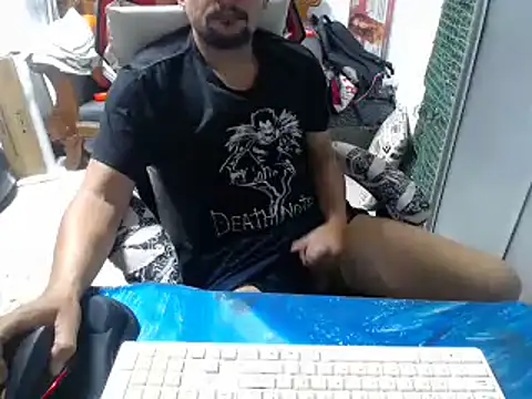 Snapshot of alexam_gal@xh chatting on 01/23/25, 11:26 alexam galxh online show from 01/23/25, 11:26