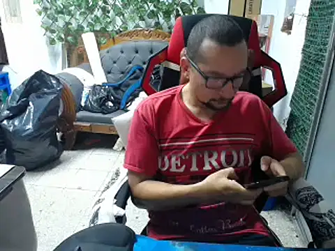 Snapshot of alexam_gal@xh chatting on 03/11/25, 08:09 alexam galxh online show from 03/11/25, 08:09