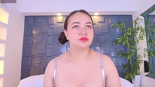 AnaisClark online show from 01/30/25, 11:33