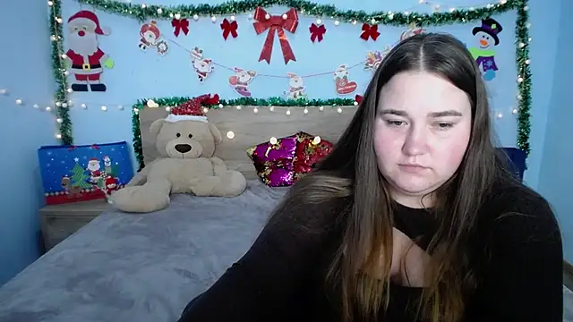 Snapshot of XX_Daniella_XX chatting on 12/25/24, 04:22 XX Daniella XX online show from 12/25/24, 04:22