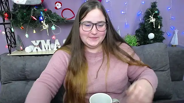 Snapshot of XX_Daniella_XX chatting on 01/07/25, 01:17 XX Daniella XX online show from 01/07/25, 01:17