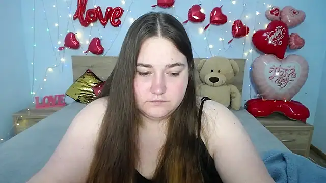 Snapshot of XX_Daniella_XX chatting on 02/05/25, 01:15 XX Daniella XX online show from 02/05/25, 01:15