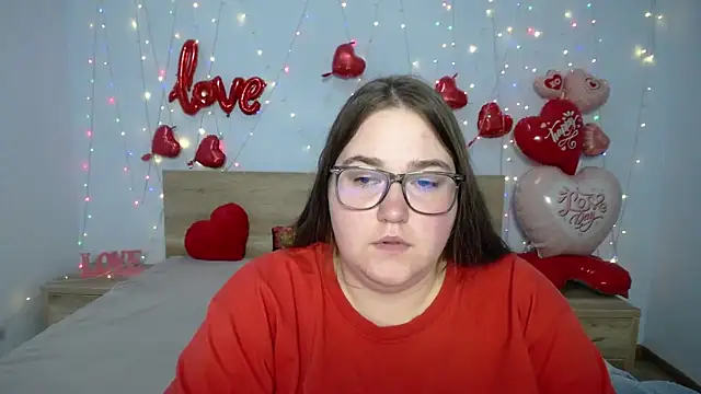 Snapshot of XX_Daniella_XX chatting on 02/17/25, 10:36 XX Daniella XX online show from 02/17/25, 10:36