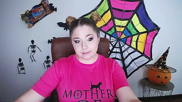 Snapshot of JessikaDaniel chatting on 10/28/25, 07:23 JessikaDaniel online show from 10/28/25, 07:23