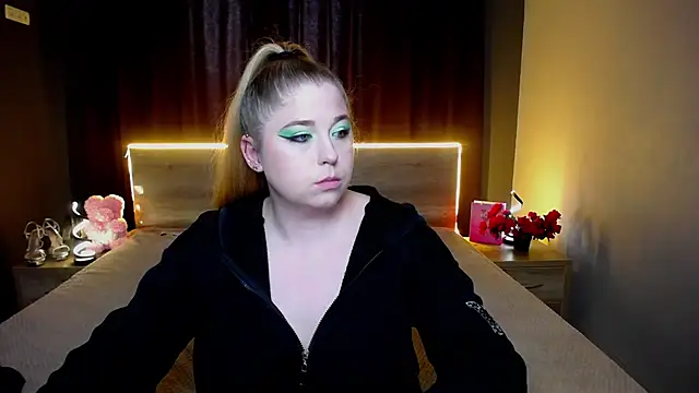 JessikaDaniel online show from 02/05/26, 07:35