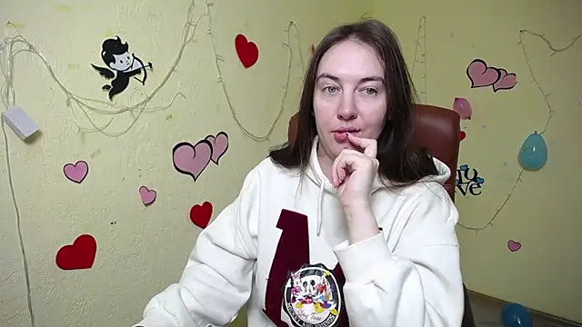 Snapshot of KaleyReed chatting on 01/20/25, 06:21 KaleyReed online show from 01/20/25, 06:21