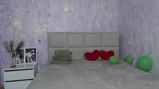 Snapshot of KaleyReed chatting on 01/26/25, 06:38 KaleyReed online show from 01/26/25, 06:38