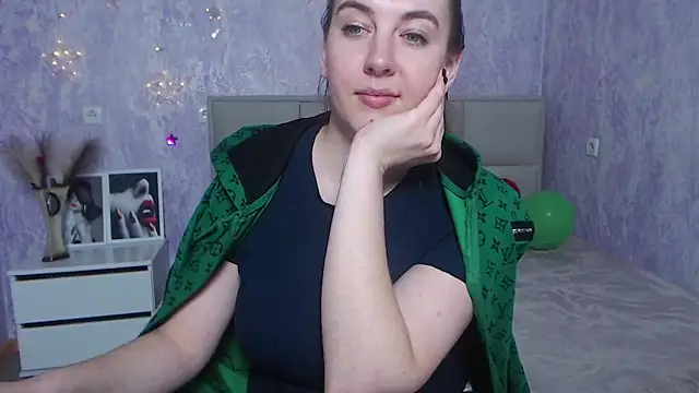 Snapshot of KaleyReed chatting on 01/29/25, 04:30 KaleyReed online show from 01/29/25, 04:30
