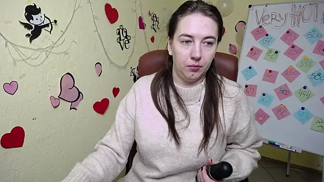 Snapshot of KaleyReed chatting on 02/06/25, 06:08 KaleyReed online show from 02/06/25, 06:08