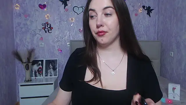 Snapshot of KaleyReed chatting on 02/10/25, 01:55 KaleyReed online show from 02/10/25, 01:55