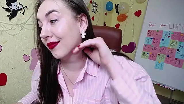 Snapshot of KaleyReed chatting on 02/20/25, 09:44 KaleyReed online show from 02/20/25, 09:44