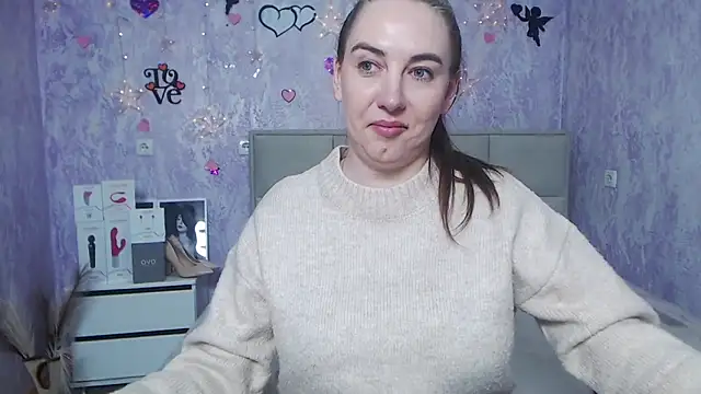 Snapshot of KaleyReed chatting on 02/21/25, 01:00 KaleyReed online show from 02/21/25, 01:00